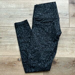 Lululemon High Rise Align 28”